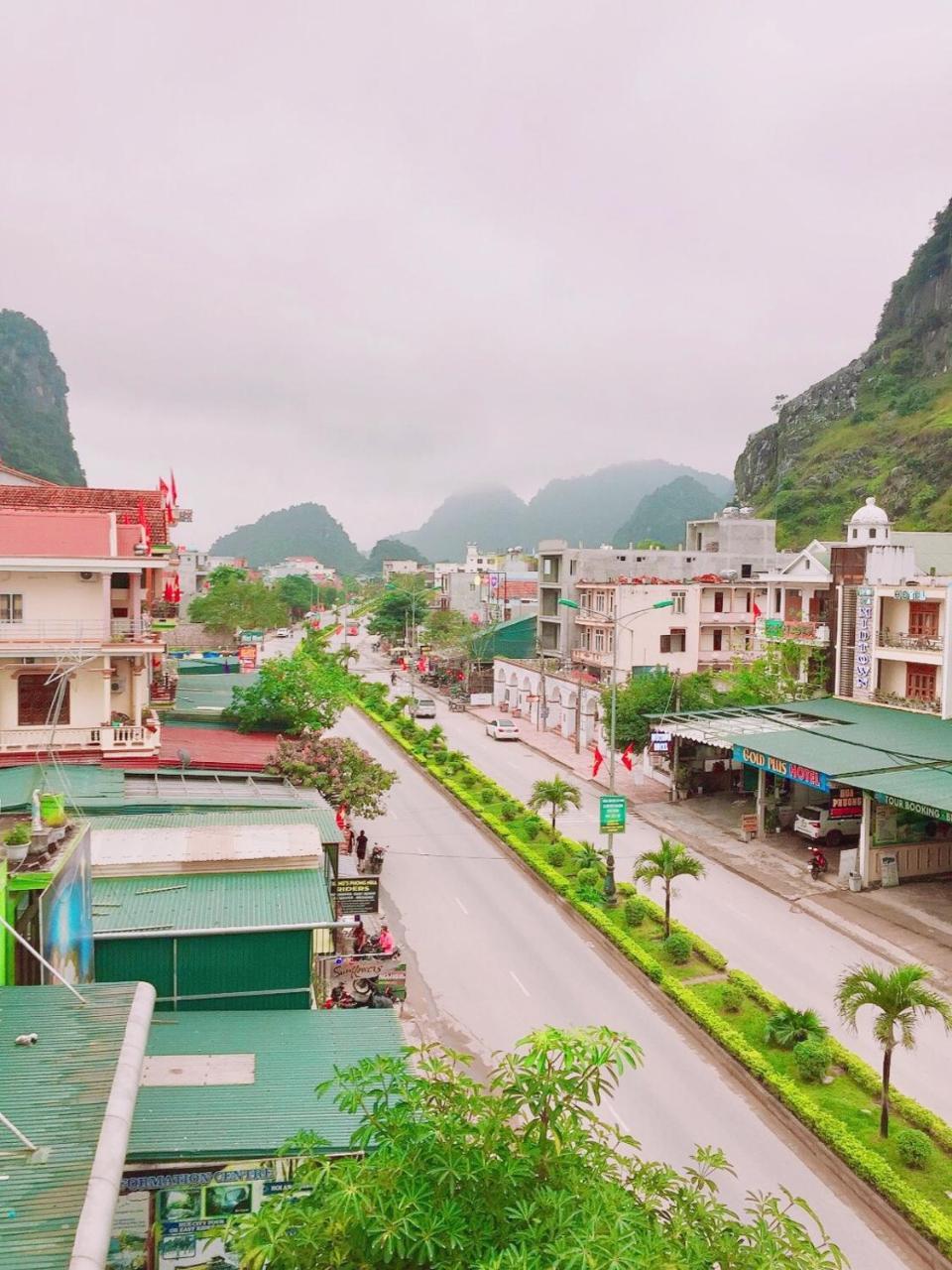 Golden Forest Homestay Фонгня Экстерьер фото